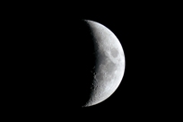 Five-day-old moon 
through the guidescope